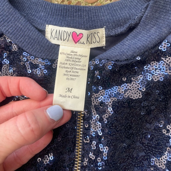 Navy Blue sequin zip up top /girls M 💙💙 - Picture 2 of 4